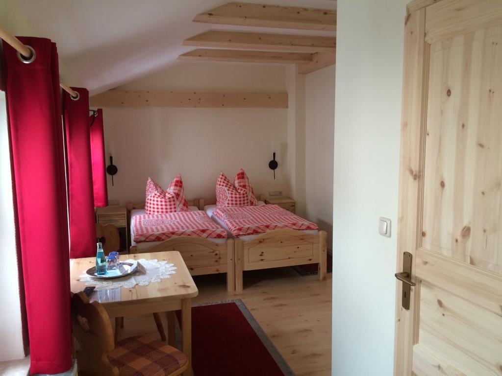 Pension Zum Bauernstuebl Меране Екстер'єр фото